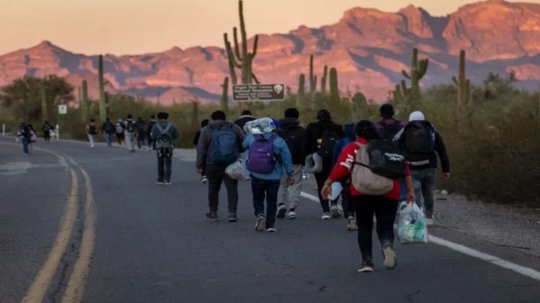 Operativos en la frontera México-EEUU obligan a los migrantes a cruzar por el desierto