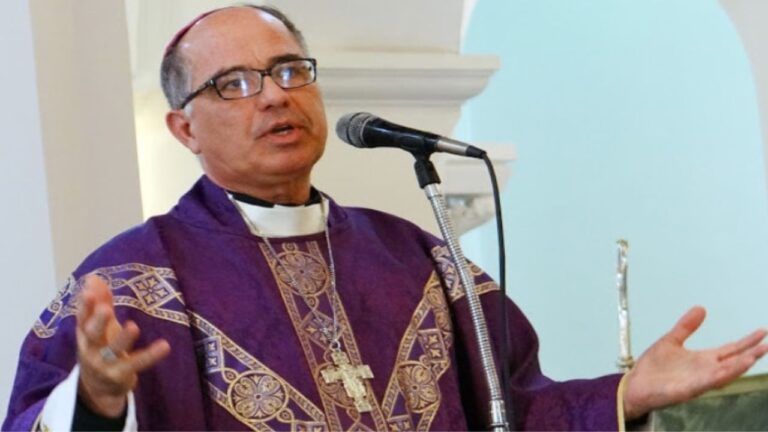 Monseñor González de Zárate: Papa León XIV reúne las visiones universal y local