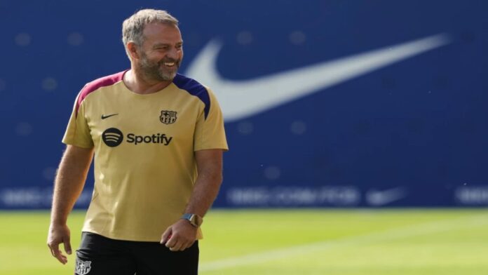 Hansi Flick dirige el primer entrenamiento del Barcelona en Orlando