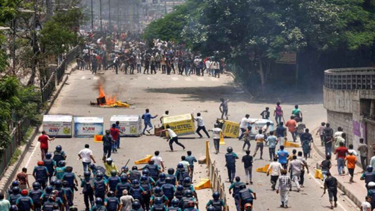 Borrell pide investigación exhaustiva de asesinatos en las protestas de Bangladés