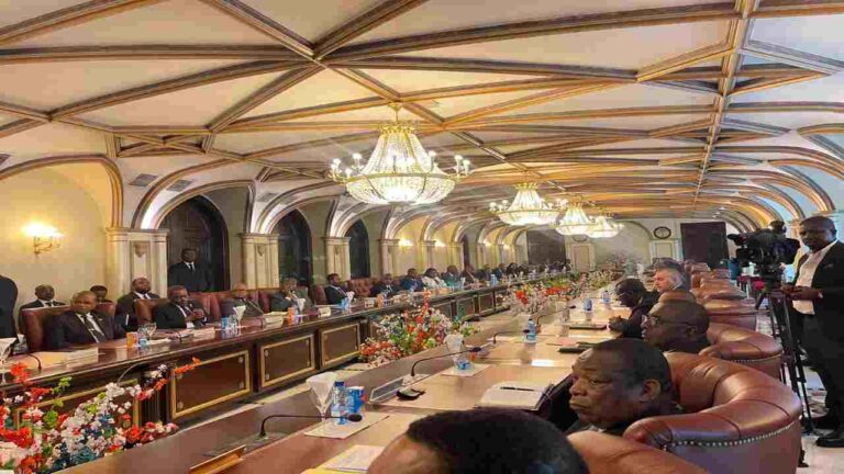 Guinea Ecuatorial disuelve todo su Gobierno para hacer una «remodelación»