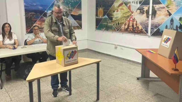 Jornada electoral en La Habana se desarrolla con total normalidad