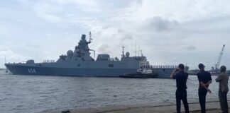 Los buques de la Armada rusa abandonan el puerto de La Guaira