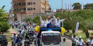 Luis Eduardo Martínez encabezó caravana en Margarita