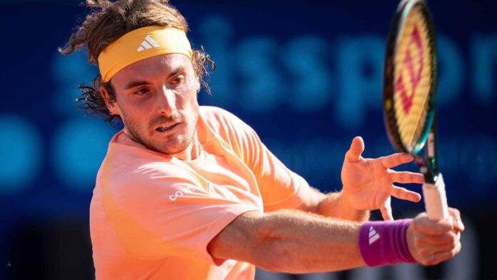 Tsitsipas firmó su boleto a semifinales de Gstaad