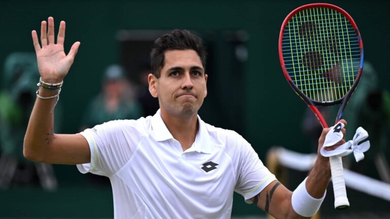 Alejandro Tabilo se inscribió en tercera ronda en Wimbledon