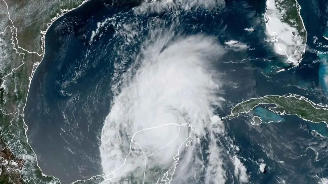 Huracán Kirk se mantiene en el centro del Atlántico y se forma una depresión tropical