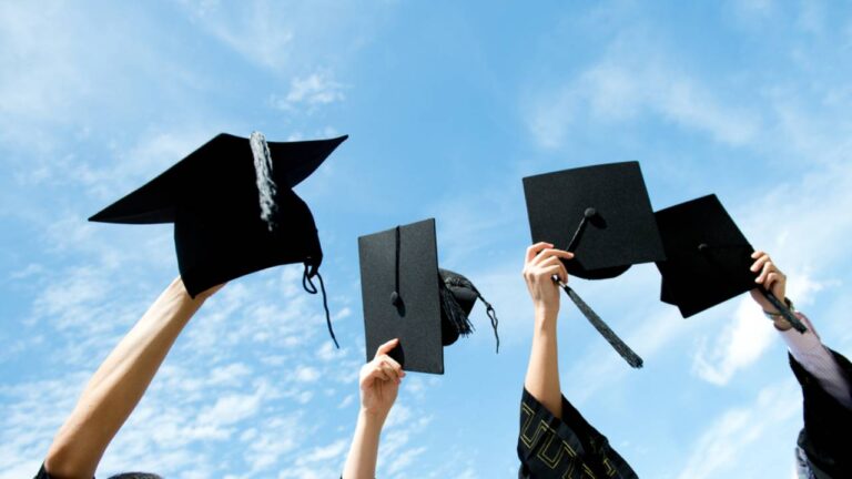 La importancia de los estudios, a propósito del Día nacional del licenciado en Educación