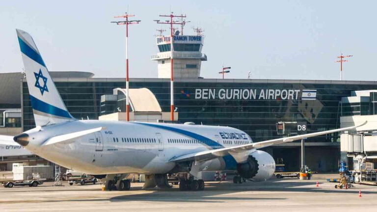 Israel pierde más de 10 mil viajeros al cancelar vuelos en unas 20 aerolíneas