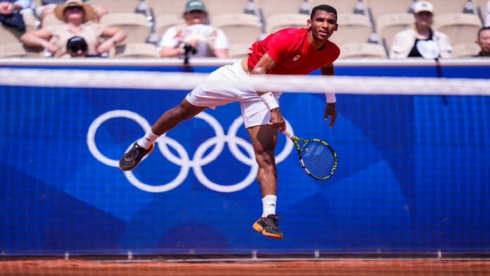 Auger Aliassime se cita con Alcarz en semifinales