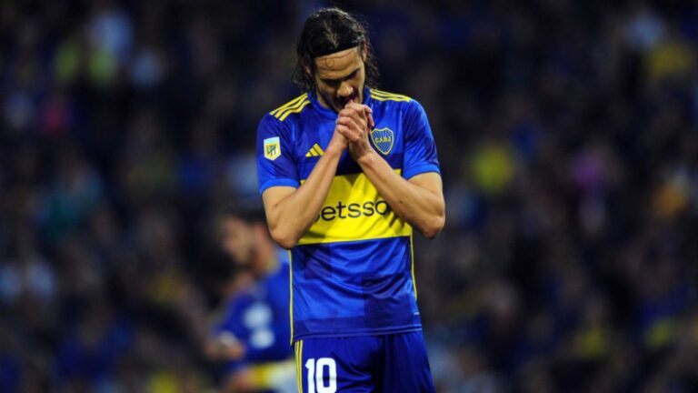 Cavani estará ausente en Boca Juniors por un desgarro muscular parcial