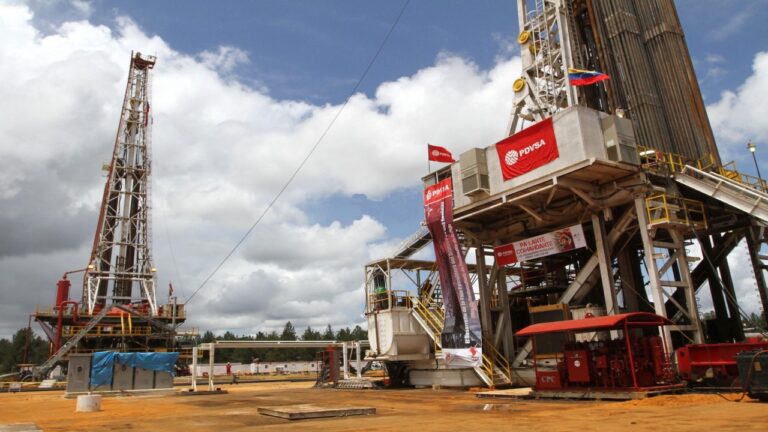 William Rodríguez: Nos estamos esforzando en aumentar y consolidar la producción petrolera
