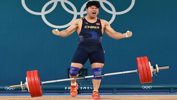 Liu Huanhua se llevó el oro en los 102 kilos