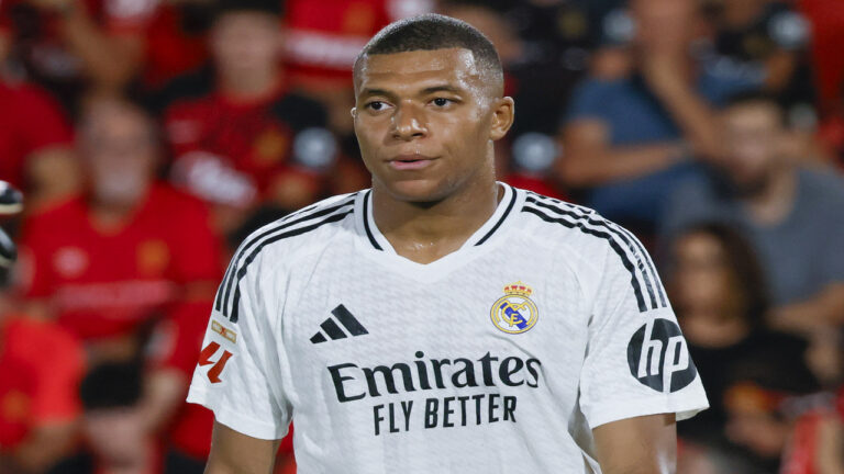 Mbappé presenta ante la liga francesa y a la UEFA su demanda al PSG