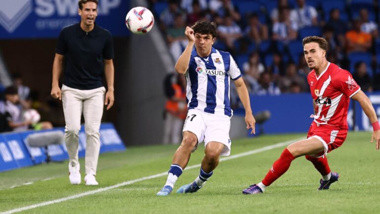 Aramburu sumó minutos en la derrota de la Real Sociedad en casa