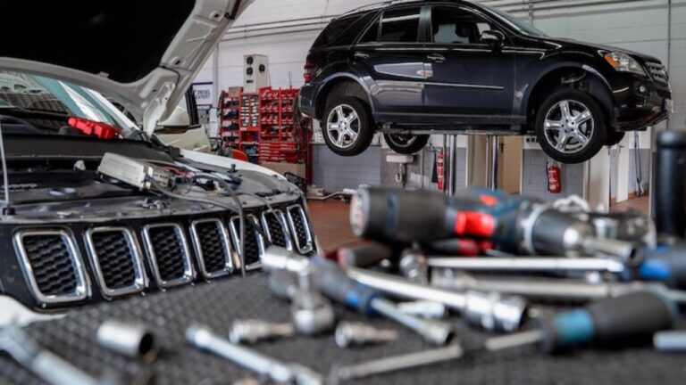 Talleres mecánicos en Venezuela se actualizan en tecnología automotriz