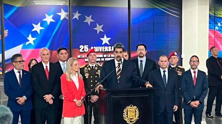 Maduro dice que no practica »diplomacia de micrófonos» sobre comunicado de Brasil, México y Colombia