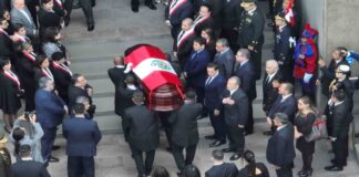 Cientos de personas despiden a Fujimori, al que consideran el mejor presidente del Perú