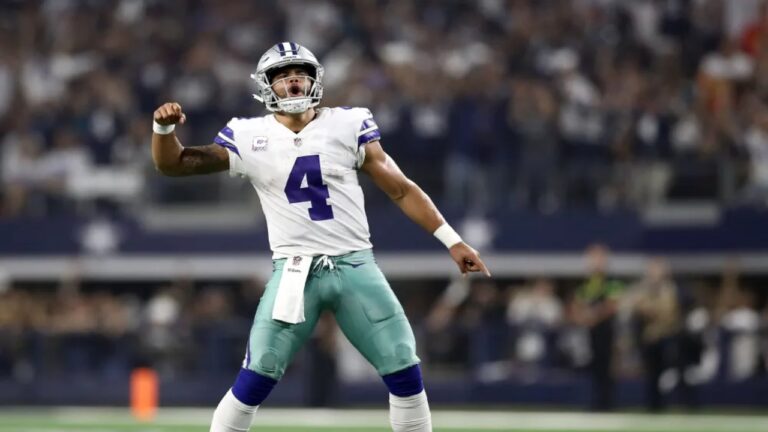 Dak Prescott firmó un contrato histórico con Dallas Cowboys