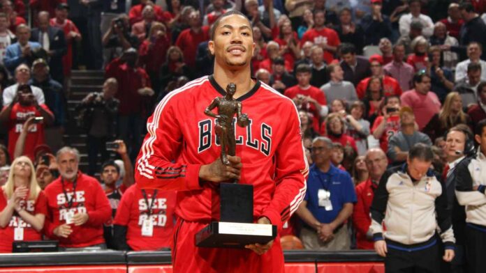 Derrick Rose anunció su retiro tras 16 años en la NBA