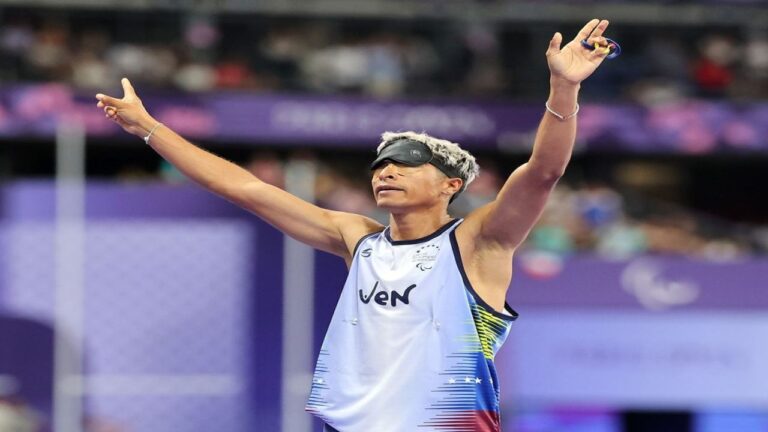 Enderson Santos corrió a la gloria y sumó oro en los 400 metros