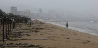 Autoridades mexicanas elevan a 7 los muertos por el huracán John, tras 2 decesos en Oaxaca