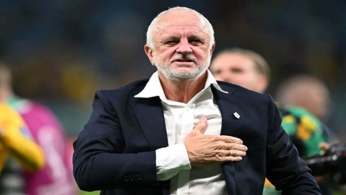 Graham Arnold termina su paso como seleccionador de Australia