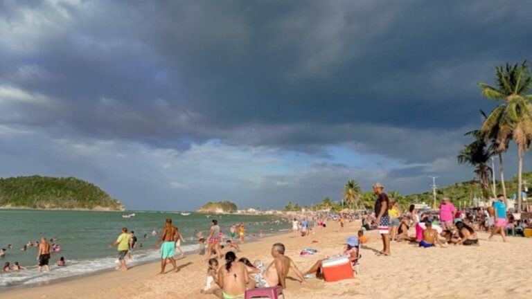 Sucre cierra exitosa temporada vacacional con más de 25.000 visitantes en agosto