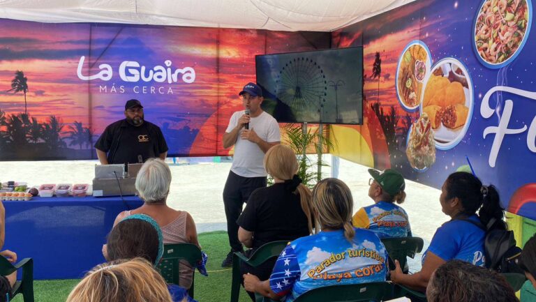 Gobernación de La Guaira dictó taller de formación a prestadores de servicios