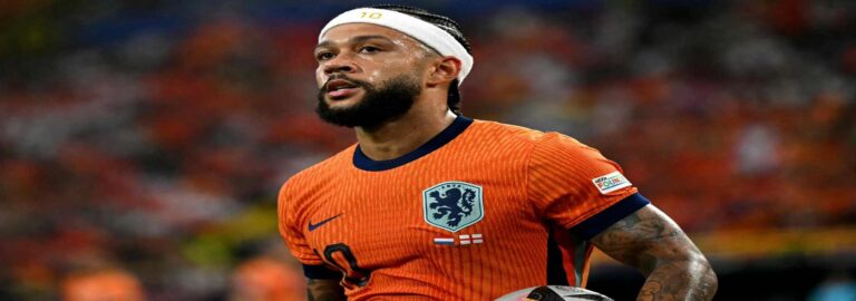 Corinthians anunció la contratación de Memphis Depay