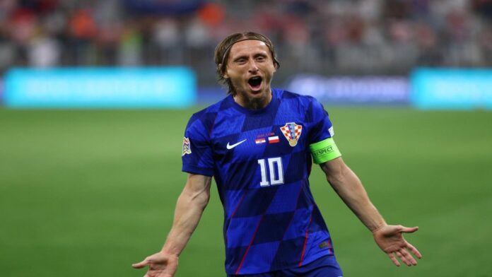 Modric condujo el triunfo de Croacia en casa