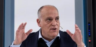 Tebas sobre la huelga: "Está en peligro la salud y la industria del fútbol"