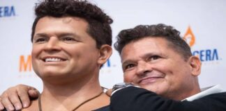 El colombiano Carlos Vives desvela su figura de cera en museo en Ciudad de México