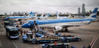 Trabajadores de Aerolíneas Argentinas anuncian huelga por 24 horas entre viernes y sábado