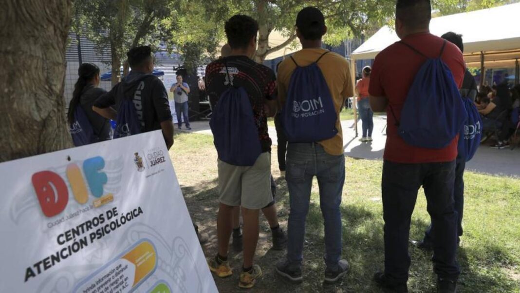 ONG alertan en feria de salud mental de suicidios de migrantes en frontera norte de México