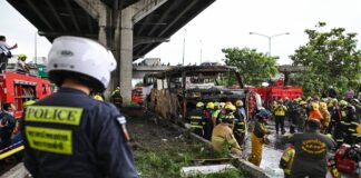 Tailandia revisará unos 13.400 autobuses a gas, como el accidentado con 23 muertos