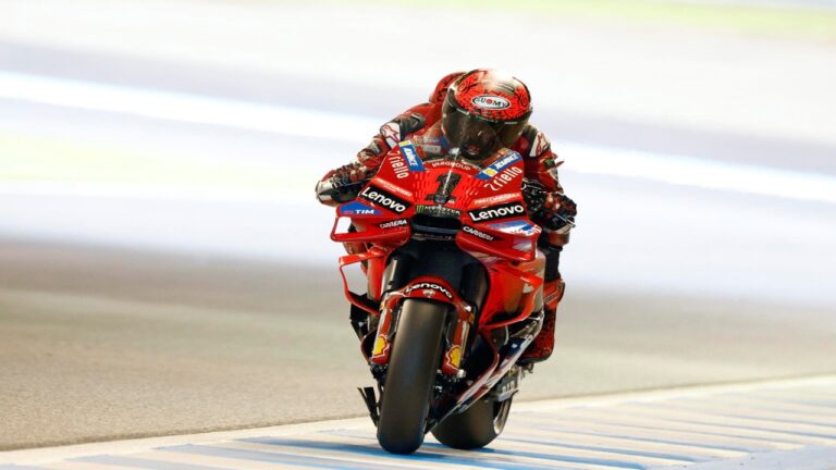 ‘Pecco’ Bagnaia sumó su tercera victoria consecutiva en la carrera sprint