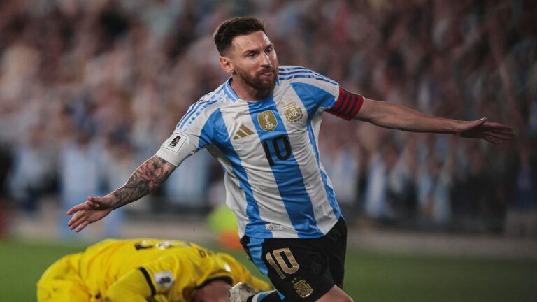 Argentina arrolló a Bolivia con una nueva exhibición goleadora de Lionel Messi