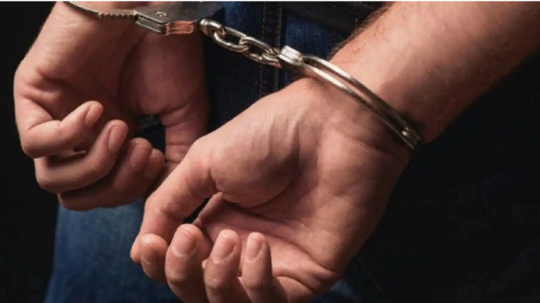 Detienen a un hombre en Aragua por amenazar a una doctora con un arma blanca