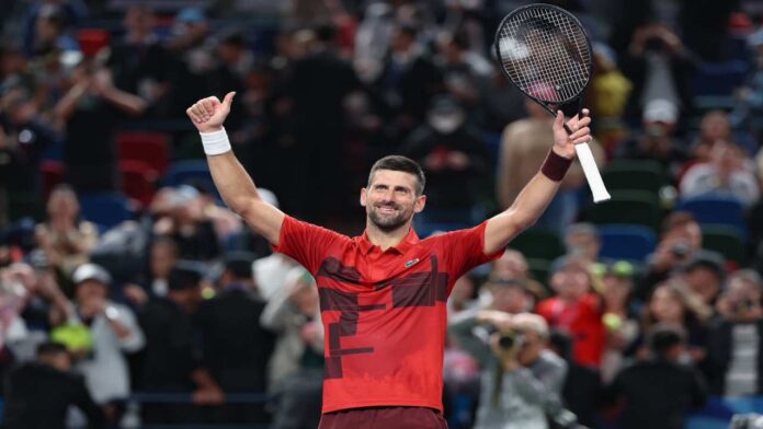 Djokovic no da opción a Safiullin y avanza firme a cuartos