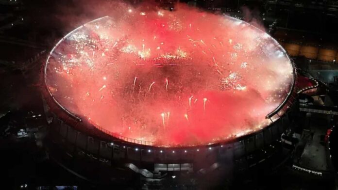 Clausuran estadio de River Plate por uso de pirotecnia en el partido ante Atlético Mineiro