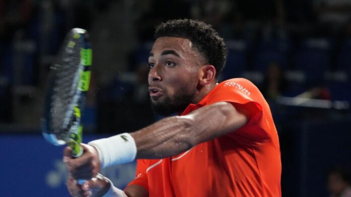 Fils se plantó en semifinales al dejar a Tsitsipas en el camino