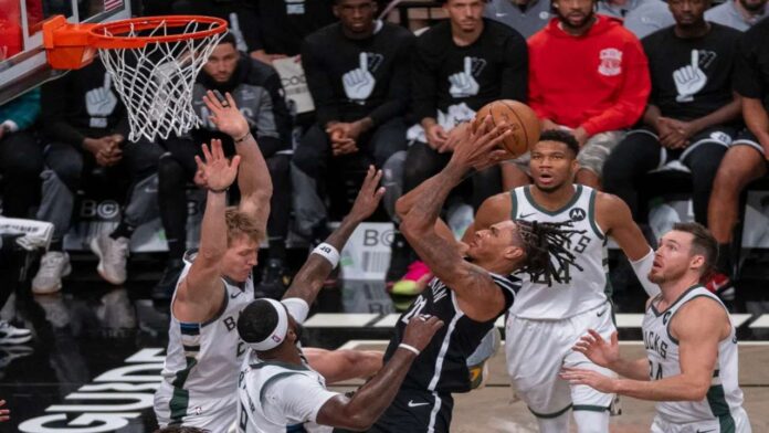 Los Nets de Jordi Fernández sorprendieron a los Bucks y firmaron su primer triunfo de la temporada