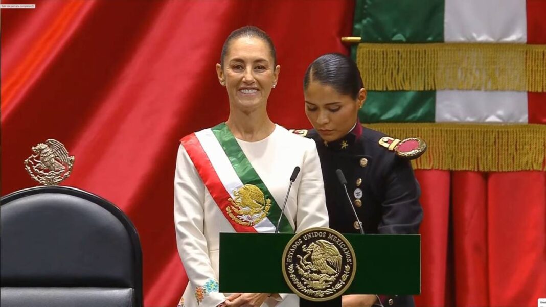 Claudia Sheinbaum Pardo se juramentó este martes como la primera mujer en llegar a la presidencia de los Estados Unidos Mexicanos.