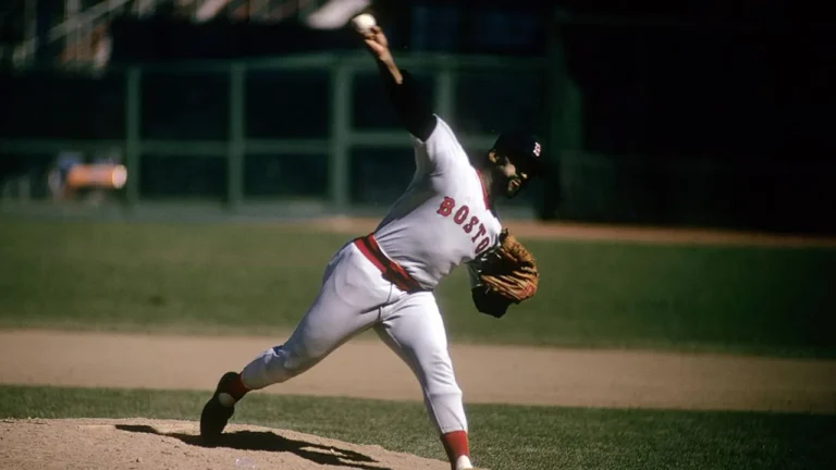 Falleció la leyenda del pitcheo cubano Luis Tiant