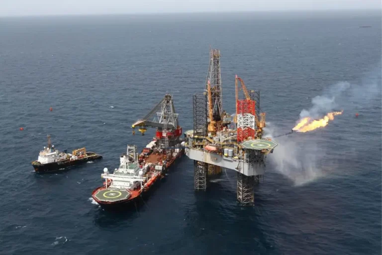 Llega a Venezuela un buque para el desarrollo de un proyecto de gas con Trinidad y Tobago