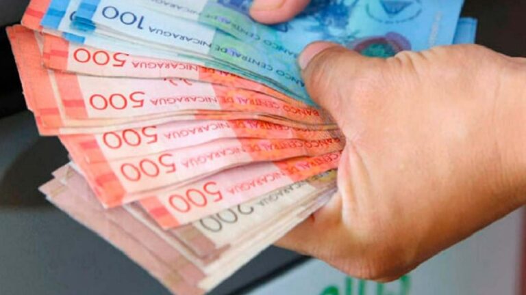 Ordenan a los bancos en Nicaragua aplicar a medias la ley que desconoce sanciones externas