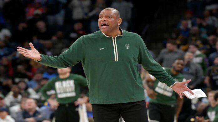 NBA multa con 25.000 dólares a Doc Rivers por criticar a los árbitros