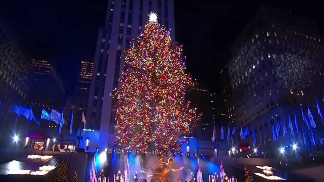 El árbol de Navidad del Rockefeller Center llega a Nueva York para inaugurar la temporada