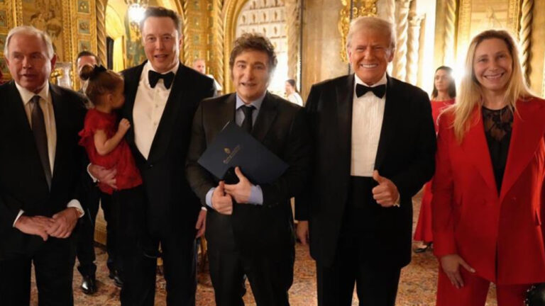 Milei insta en foro con Trump a nueva alianza política, pero también comercial y militar